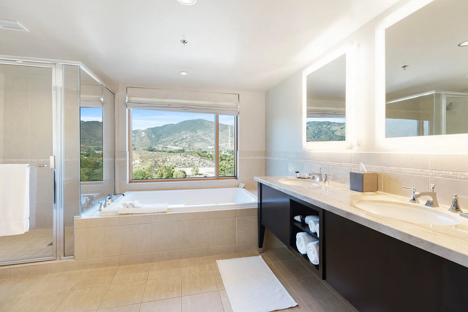 Superior petite suite 02